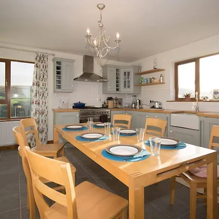 4 Bed In Moville Oc-ii14960 *